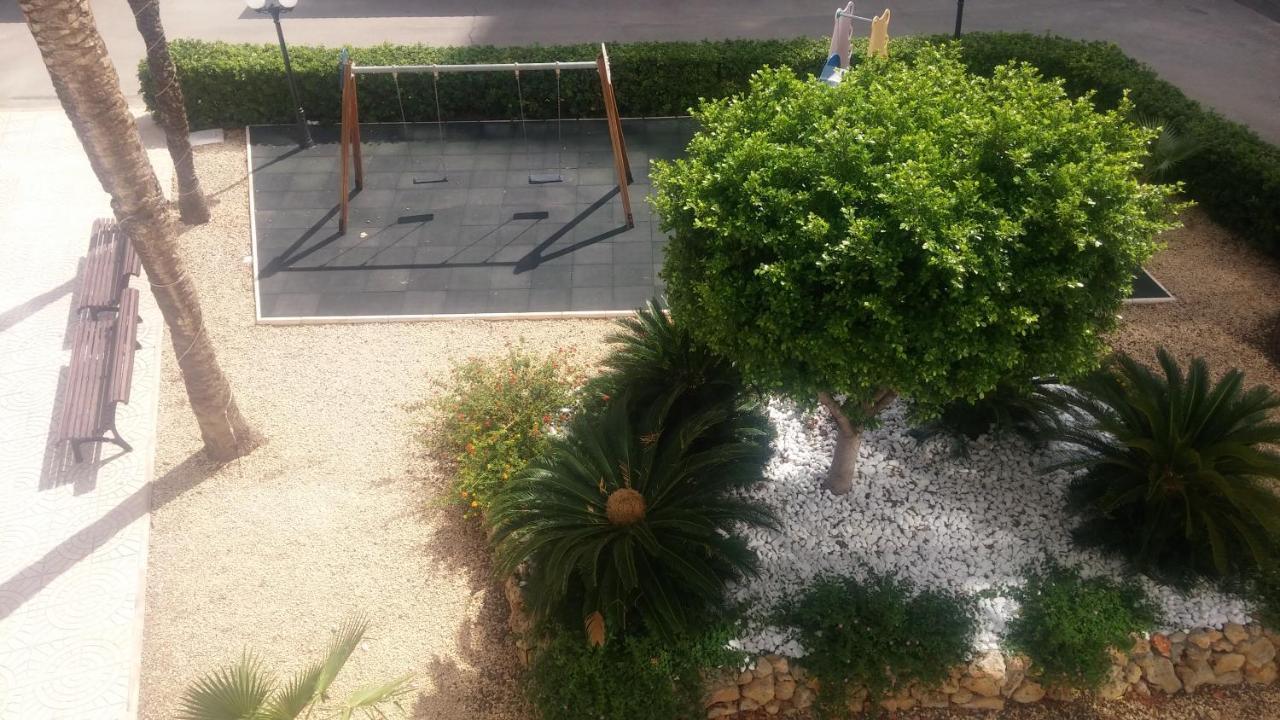 Apartamento Playa De Levante,Parking, Aire Dos Habitaciones Y Dos Banos Vistas Playa Y Jardin Бенидорм Экстерьер фото