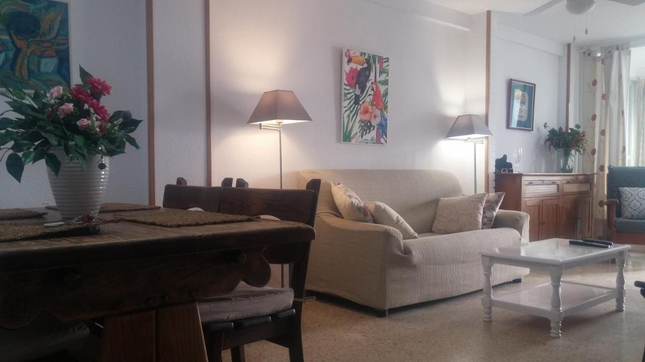 Apartamento Playa De Levante,Parking, Aire Dos Habitaciones Y Dos Banos Vistas Playa Y Jardin Бенидорм Экстерьер фото
