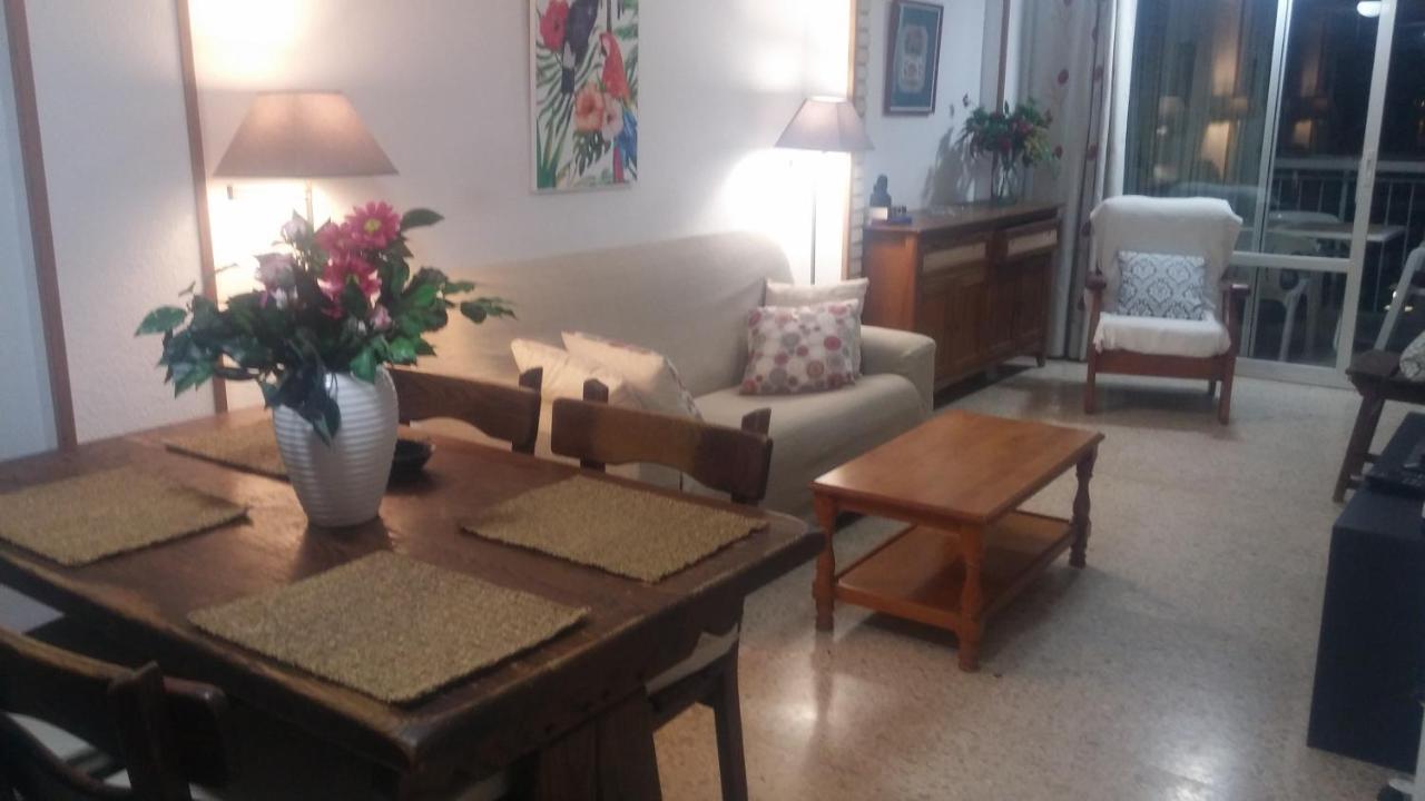 Apartamento Playa De Levante,Parking, Aire Dos Habitaciones Y Dos Banos Vistas Playa Y Jardin Бенидорм Экстерьер фото